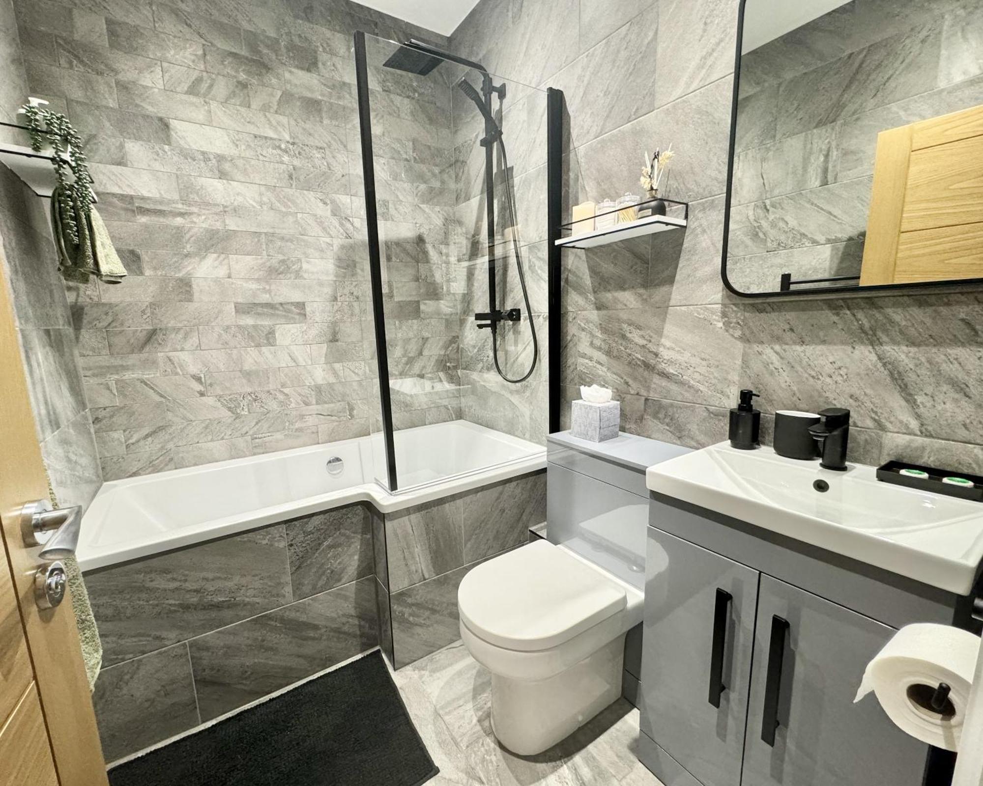 The Yorkshire Crown - Luxury Apartment - Free Parking Nearby Harrogate Extérieur photo