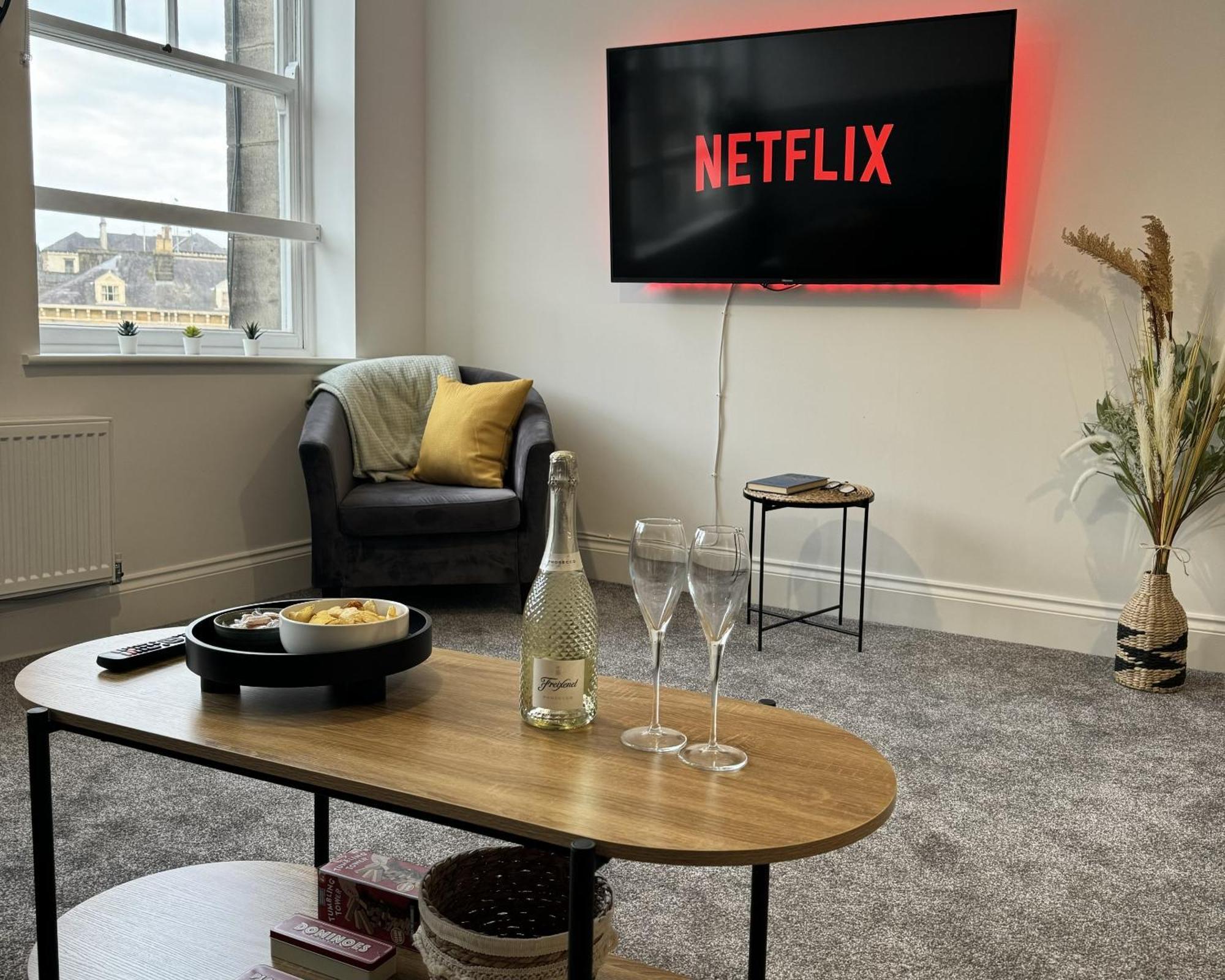 The Yorkshire Crown - Luxury Apartment - Free Parking Nearby Harrogate Extérieur photo